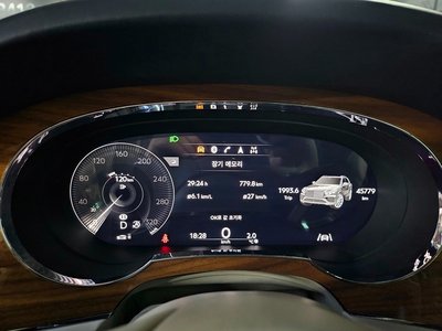 BENTLEY BENTAYGA - 9