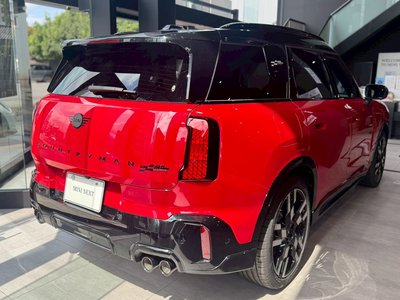 MINI MINI COUNTRYMAN - 4