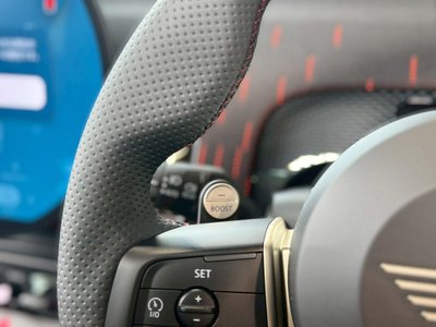 MINI MINI COUNTRYMAN - 6