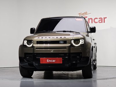 LAND ROVER DEFENDER - 3