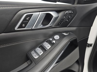 2024 BMW X7 — миниатюра 24