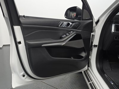 2024 BMW X7 — миниатюра 14