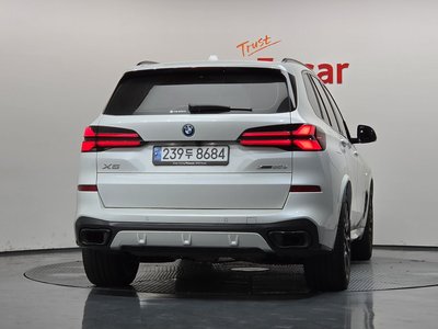 2025 BMW X5 — фото 3