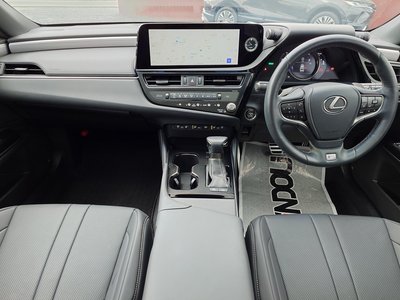 LEXUS ES - 9