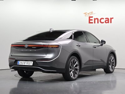 TOYOTA CROWN CROSSOVER - 4