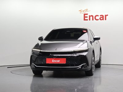 TOYOTA CROWN CROSSOVER - 2