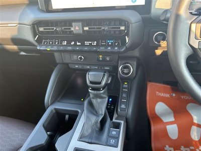 TOYOTA LAND CRUISER 250 - 9