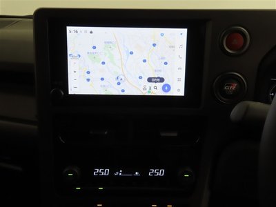 TOYOTA GR YARIS - 6