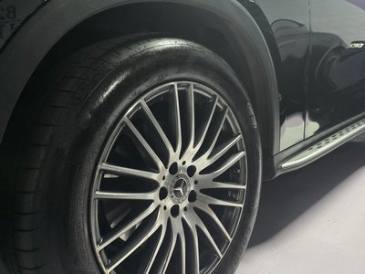 MERCEDES-BENZ GLC - 7