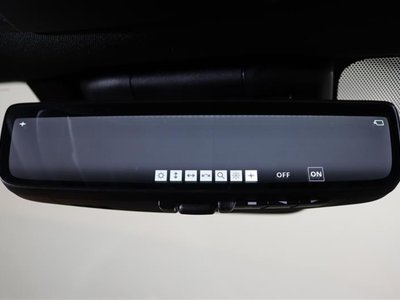 TOYOTA CROWN CROSSOVER - 9