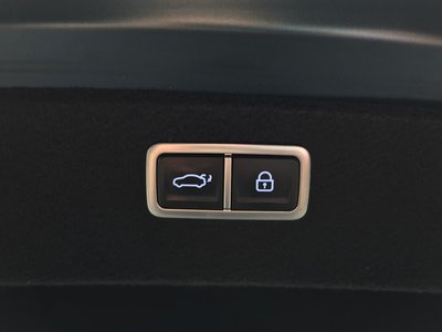 2022 Genesis ELECTRIFIED G80 (RG3) — миниатюра 23