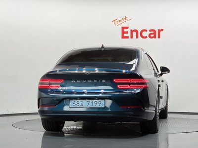 2022 Genesis ELECTRIFIED G80 (RG3) — фото 4