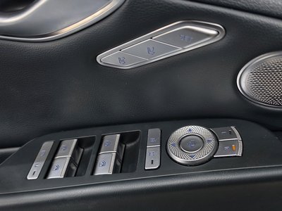 2022 Genesis ELECTRIFIED G80 (RG3) — миниатюра 30