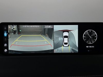 2022 Genesis ELECTRIFIED G80 (RG3) — миниатюра 21