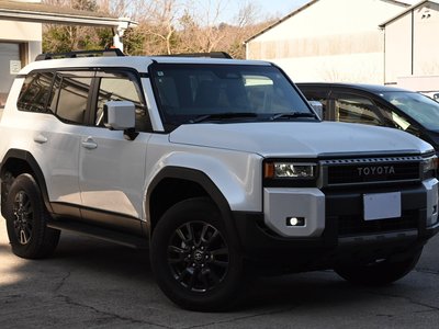 TOYOTA LAND CRUISER 250 - 6