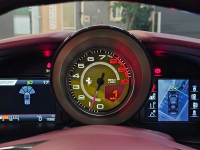 FERRARI F8 SPIDER - 10