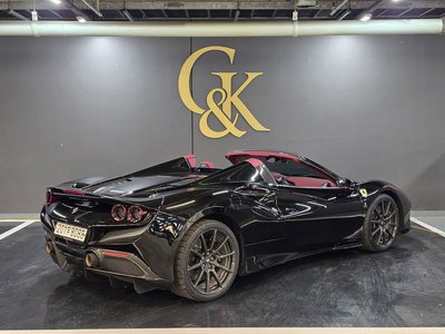 FERRARI F8 SPIDER - 3