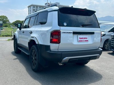 TOYOTA LAND CRUISER 250 - 3