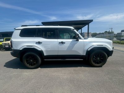 TOYOTA LAND CRUISER 250 - 6