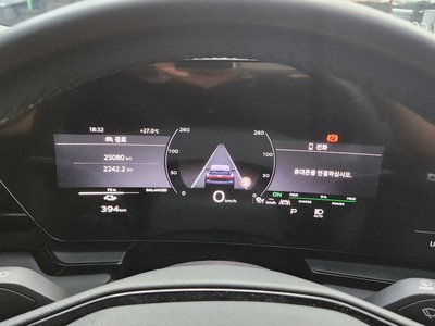 2025 AUDI Q6 E-TRON 照片 8