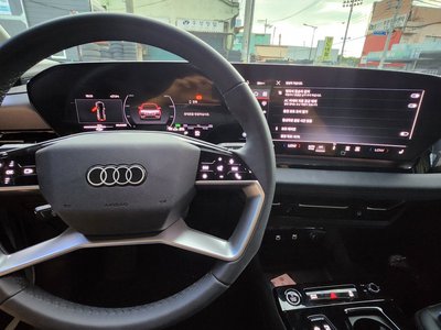 2025 AUDI Q6 E-TRON 照片 9