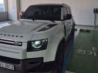 2025 LAND Rover DEFENDER 照片 4