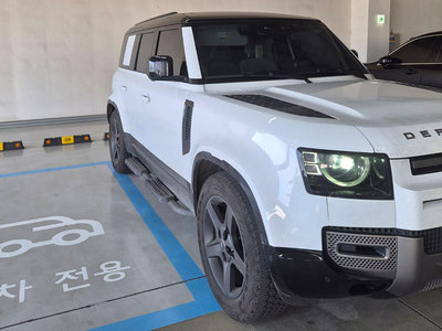 2025 LAND Rover DEFENDER 照片 2