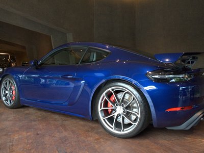 صورة 6 لـ 2021 Porsche 718