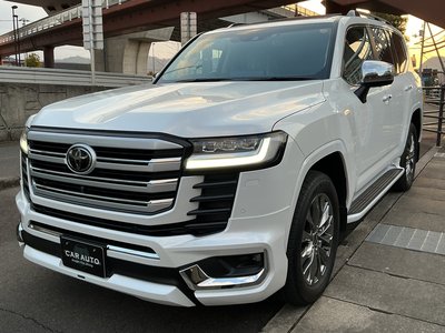 TOYOTA LAND CRUISER 300 - 5