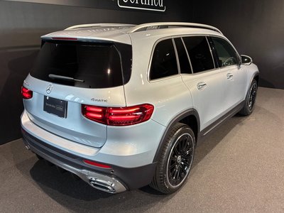 MERCEDES-BENZ GLB - 8