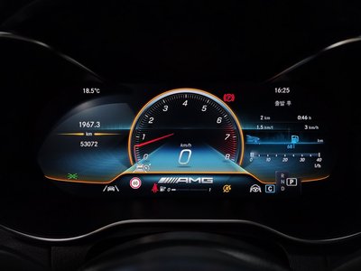 MERCEDES-BENZ GLC - 8