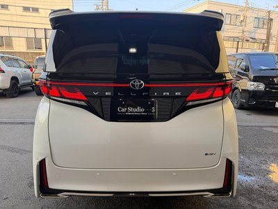 TOYOTA VELLFIRE - 10