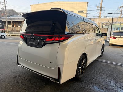 TOYOTA VELLFIRE - 9