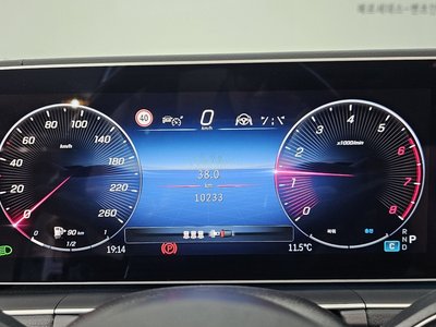 MERCEDES-BENZ GLE - 8
