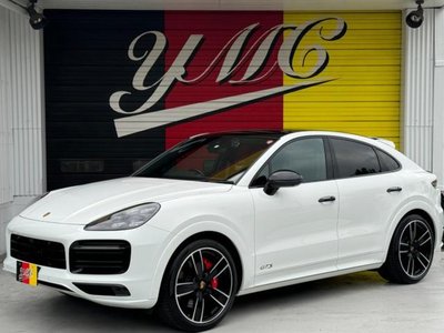 PORSCHE CAYENNE COUPE