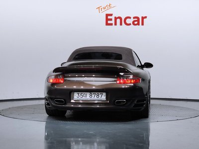 PORSCHE 911 - 2