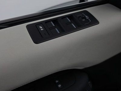2024 LAND Rover DISCOVERY — миниатюра 27