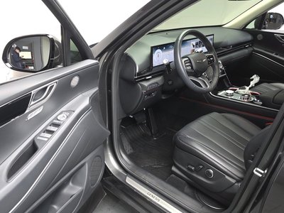 GENESIS GV80 - 10
