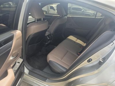 2024 Lexus ES 照片 9