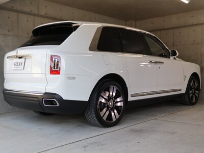 ROLLS-ROYCE CULLINAN - 5