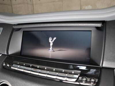 ROLLS-ROYCE CULLINAN - 10