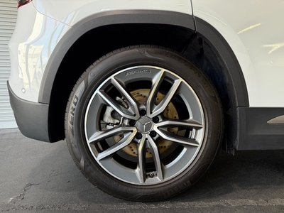 MERCEDES-BENZ GLA AMG - 9