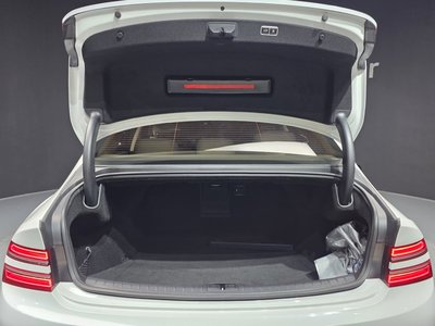 2021 Genesis G80 (RG3) — миниатюра 26