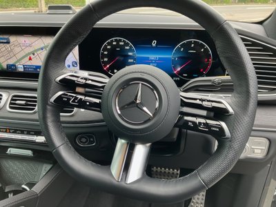 2025 Mercedes-BENZ GLE — миниатюра 13