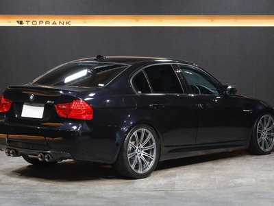 BMW M3 SEDAN - 2