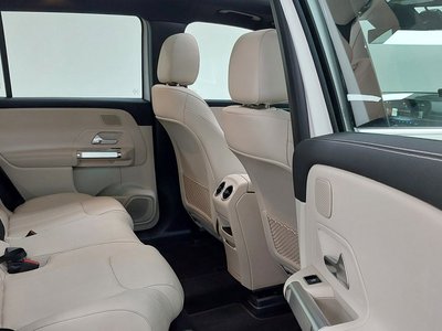 2025 Mercedes-BENZ EQB 照片 10