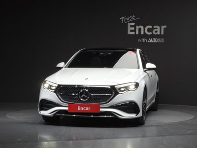 MERCEDES-BENZ E-CLASS - 2