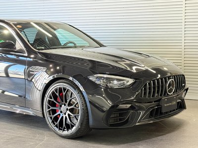 2025 Mercedes-BENZ C-CLASS AMG — фото 4