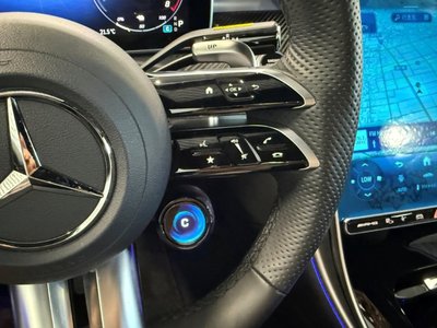 2025 Mercedes-BENZ C-CLASS AMG thumbnail 47