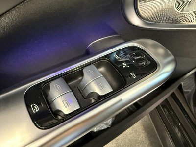 2025 Mercedes-BENZ C-CLASS AMG thumbnail 17